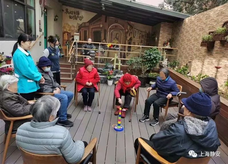 醫療、康復、生活照料……這些需求在家門口就能解決！靜安這里正打造“沒有圍墻的養老院”(圖1)