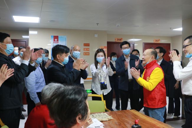 國家民政部李紀恒部長一行蒞臨福州市國德老年康養中心視察(圖8) 國家民政部李紀恒部長一行蒞臨福州市國德老年康養中心視察(圖8)