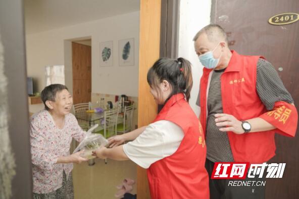 家門口養老 穩穩的幸福(圖2) 家門口養老 穩穩的幸福(圖2)