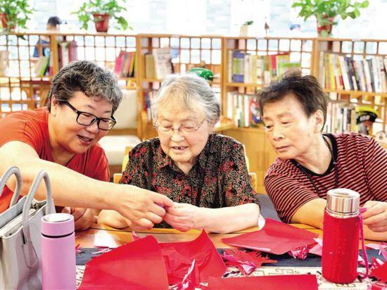 西安打造城市社區(qū)“15分鐘養(yǎng)老圈”(圖1) 西安打造城市社區(qū)“15分鐘養(yǎng)老圈”(圖1)